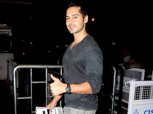 dino morea leaves for new york 3