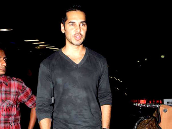 dino morea leaves for new york 4