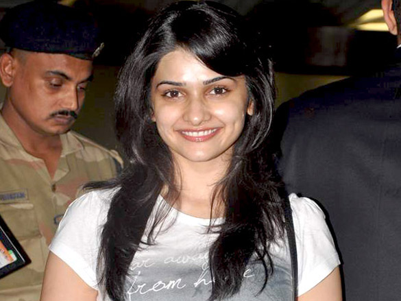 sonakshi sinha sohail khan and prachi desai leave for iifa 4