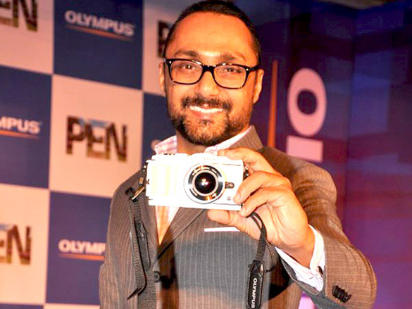 rahul bose unveils olympus cameras 5