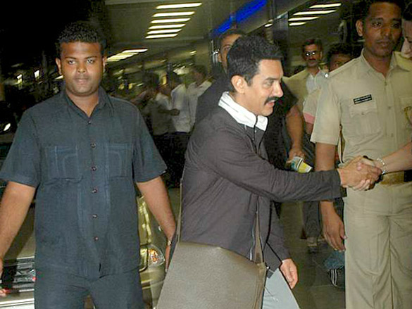aamir and imran khan snapped at international airport 3