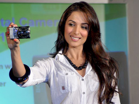 malaika arora khan unveils taitra it travellers contest 11