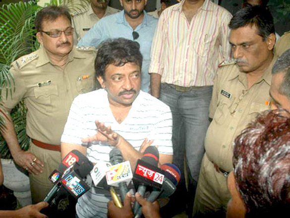 ram gopal varma lodges complaint against bjp yuva morcha 2