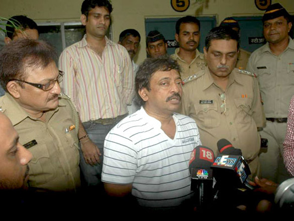ram gopal varma lodges complaint against bjp yuva morcha 4