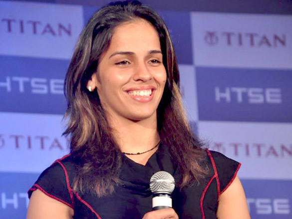 sania nehwal unveils titan watches new range 6