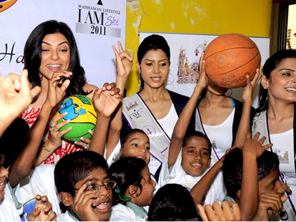 sushmita sen launches nationwide campaign to serve children 3