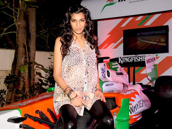 sarah minissha jacqueline and nauheed at forceindia f1 octane night 8