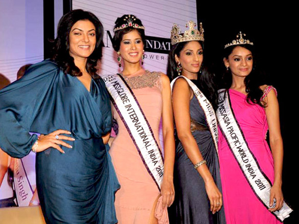 sushmita sen announces two franchises at i am she 2011 finale 2