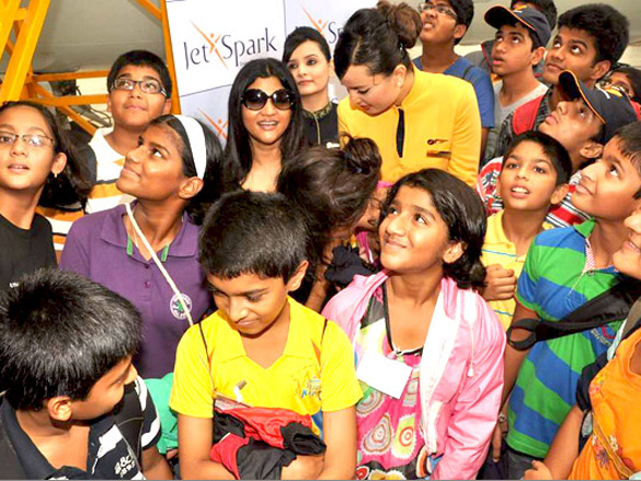 konkona sen sharma at jet spark educational excursion 7