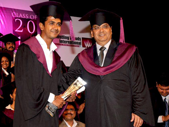 yash chopra at 5th convocation ceremony of whistling woods 8