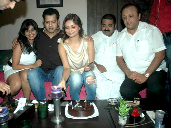 rahul mahajan and dimpy mahajan celebrate their birthday 2