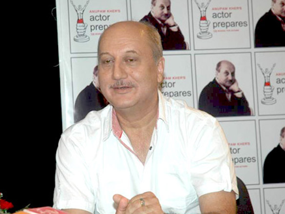 abhishek teaches at anupam khers actor prepares 8