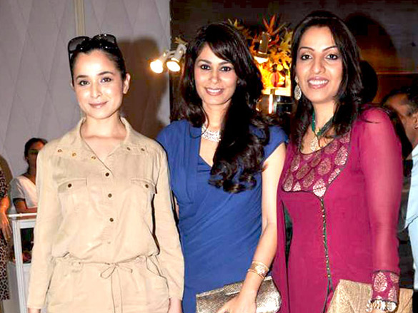 shaheen and shabana present their first diamond jewellery collection 4
