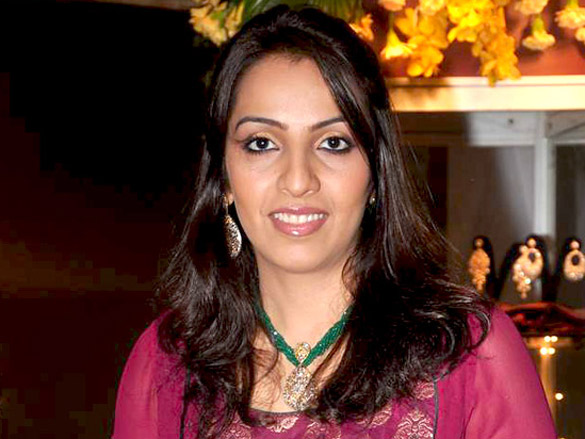 shaheen and shabana present their first diamond jewellery collection 19