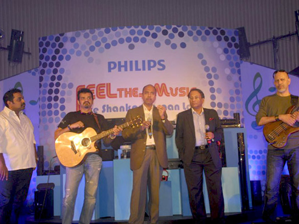 shankar eshaan loy at philips feel the music event 5