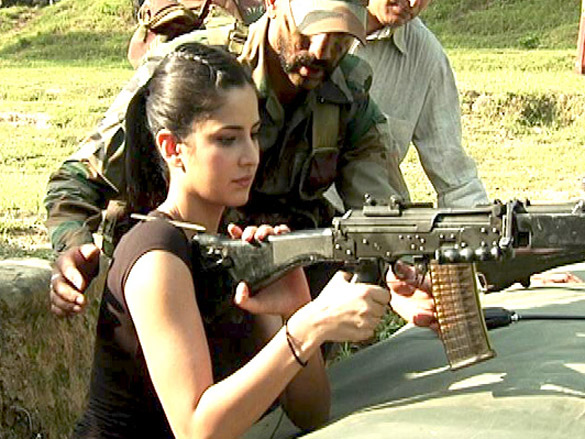 katrina kaif spends time with the jawans 8