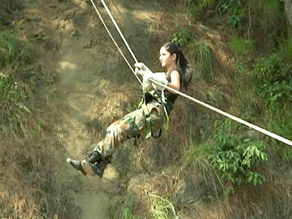 katrina kaif spends time with the jawans 9
