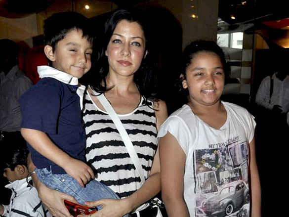 hrithik and akshays kids grace spy kids 4 premiere 7