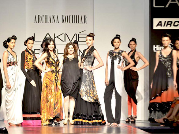 archana kochhars show at lakme fashion week 2011 day 2 2