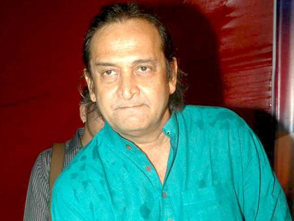 mahima and mugdha at iftar party hosted by bablu aziz 8