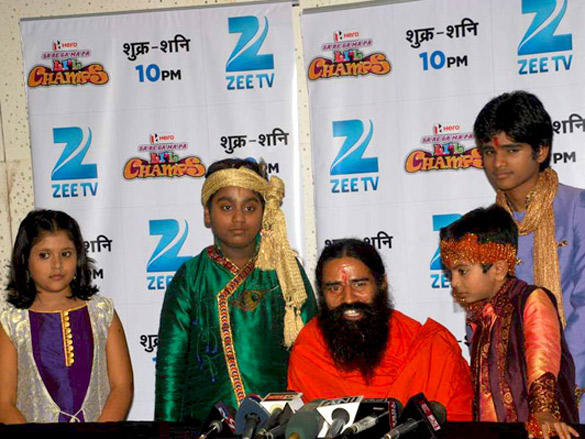 baba ramdev on the sets of sa re ga ma lil champs 3