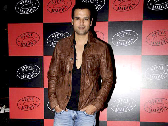 dia riya raima and minissha at steve madden launch 19