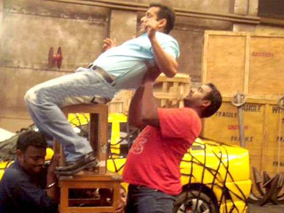 on the sets of bodyguard 40