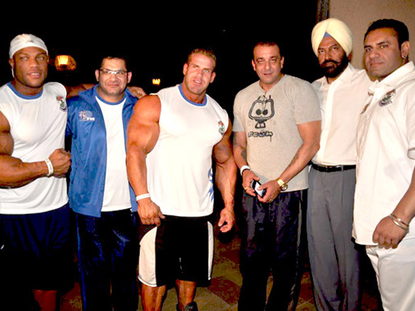 sanjay dutt meets sheru classic bodybuilding contestants 2