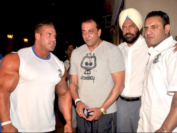 sanjay dutt meets sheru classic bodybuilding contestants 5