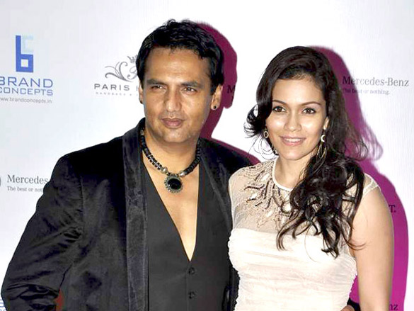 bipasha sushmita and kangna at paris hiltons bash at jw marriott 30