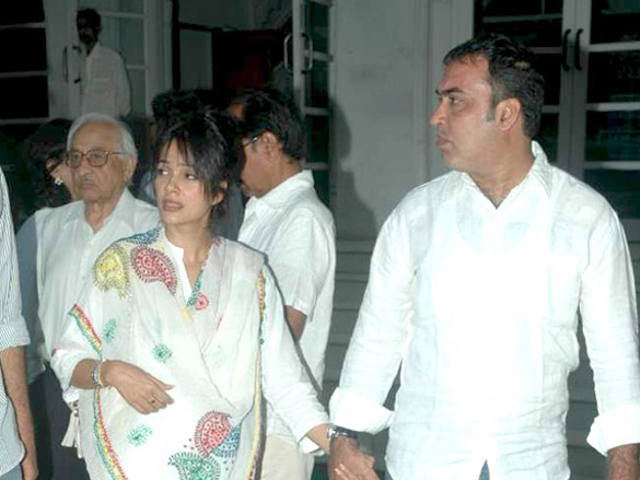 bollywood celebs at surinder kapoors prayer meet 35