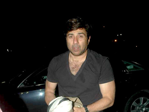 sunny deol sonakshi and rahul bose snapped at international airport 2