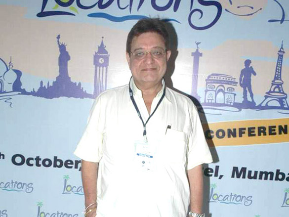ashutosh gowariker at locations exhibition 2011 8