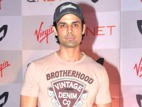 rakshanda khan and ameet gaur at f1 event 3