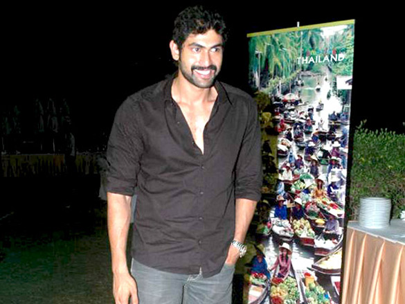 rgv and others at manish goswamis bash 6