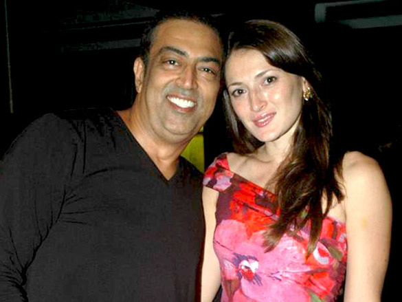 rgv and others at manish goswamis bash 10