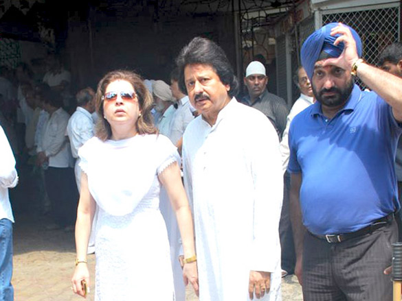 celebs pay last tribute to jagjit singh 3