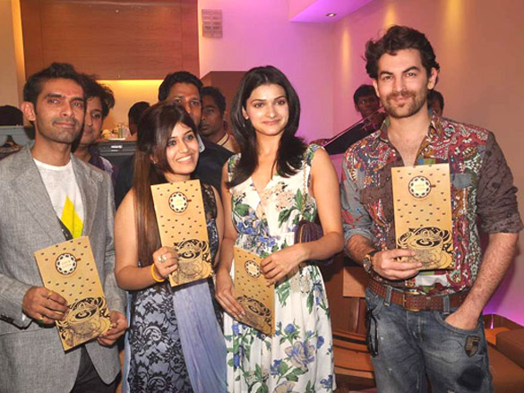 prachi desai and neil at love and latte coffee shop 6