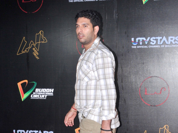 bollywood celebs rock at lap buddh circuit after party 19