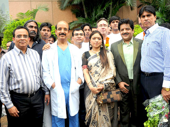 udit narayan beena mehta and others flags off the health rally 2011 4