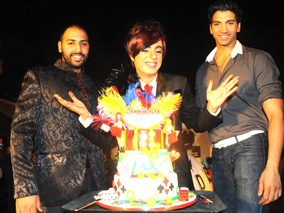 rohhit vermas birthday bash with fashion show hare 28