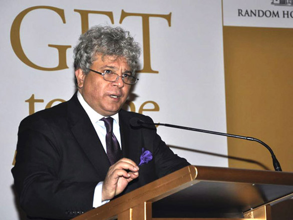 sunanda and shobhaa de at suhel seths book launch 5