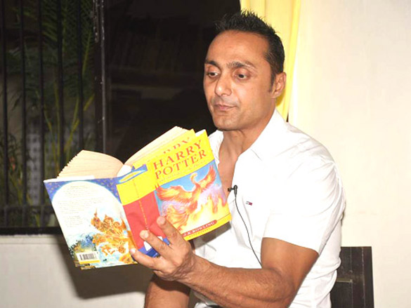 rahul bose at celebrate bandra book reading for kids 6