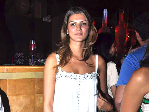 aki narulas bash for belvedere red vodka launch 13