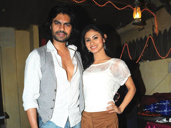 tannaz iranis surprise birthday party for bakhtiyaar irani 9