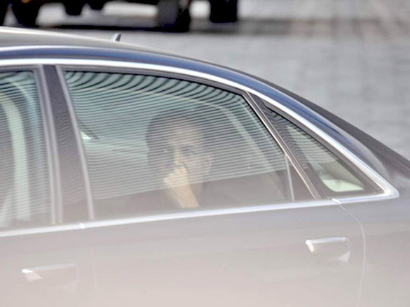 big b and abhishek snapped after aishwarya delivers baby girl 9