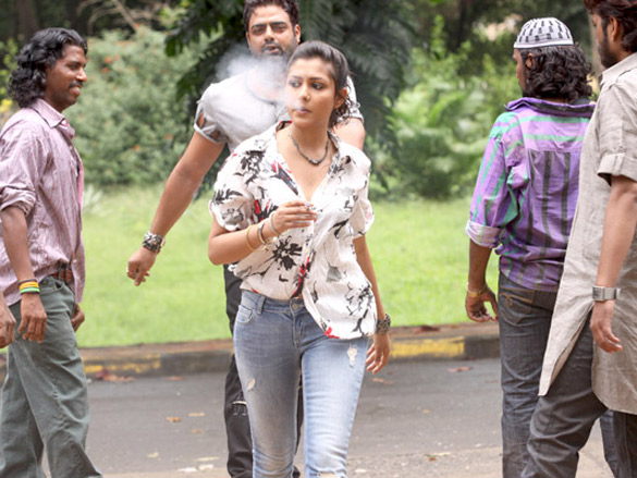 madhu shalini 4