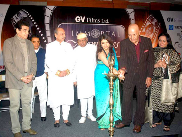 bollywood legends honoured at immortal memories event 2