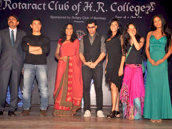 aamir khan at rotaract club of h r colleges personality contest 7