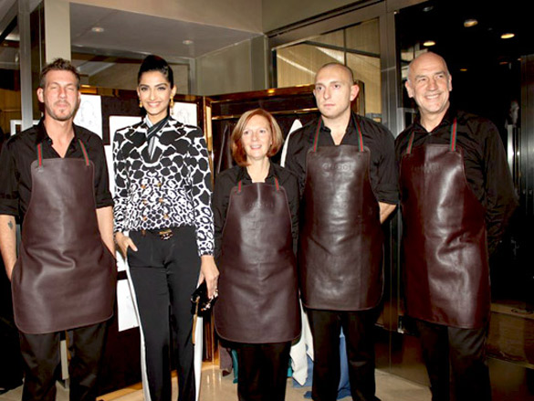 sonam kapoor grace gucci preview 4